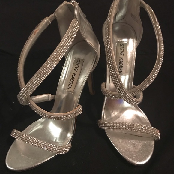 Wedding or prom Steve Madden shoes - Picture 1 of 3